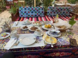 Amon Hotel