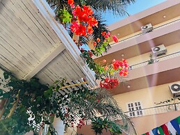 Amon Hotel