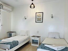 Amon Hotel