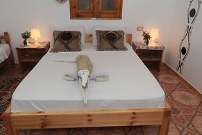 Amon Hotel