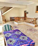 Amon Hotel