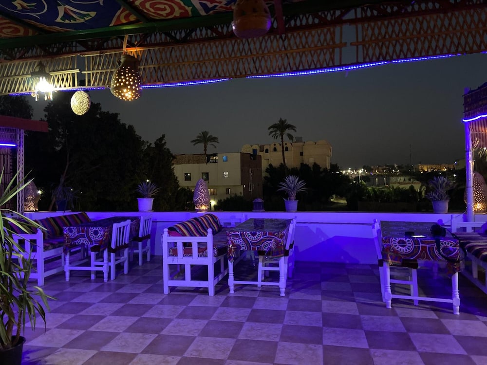 EL Gezira Gardens Hotel