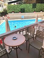 Villa Antonis