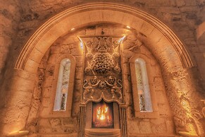 Elika Cave Suites Cappadocia, Curio Collection by Hilton