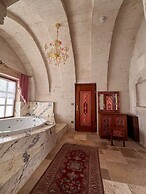 Elika Cave Suites Cappadocia, Curio Collection by Hilton