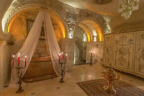 Elika Cave Suites Cappadocia, Curio Collection by Hilton