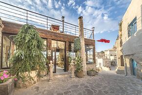 Elika Cave Suites Cappadocia, Curio Collection by Hilton