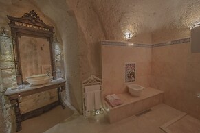 Elika Cave Suites Cappadocia, Curio Collection by Hilton