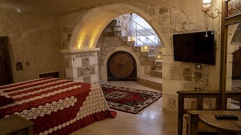 Elika Cave Suites Cappadocia, Curio Collection by Hilton