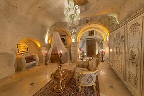 Elika Cave Suites Cappadocia, Curio Collection by Hilton