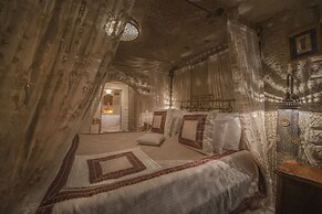 Elika Cave Suites Cappadocia, Curio Collection by Hilton