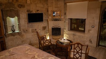 Elika Cave Suites Cappadocia, Curio Collection by Hilton