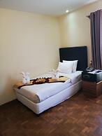 Queen's Park Hotel