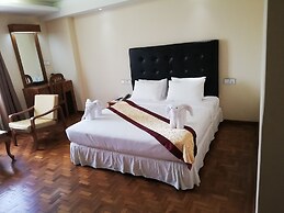 Queen's Park Hotel