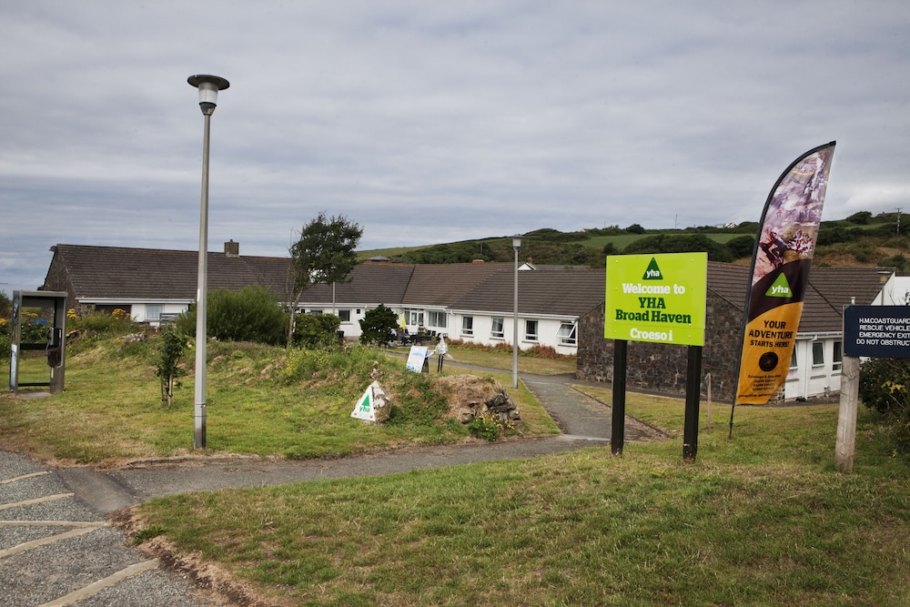 YHA Broad Haven - Hostel