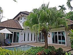 Suriya Som Villa
