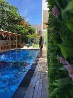 Dejavu Hotel