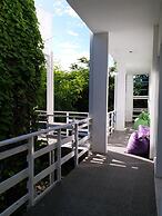 Dejavu Hotel