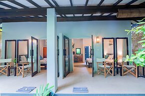 Bale Sampan Bungalows