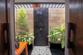 Bale Sampan Bungalows