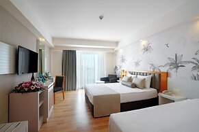 Side Aluna Hotel
