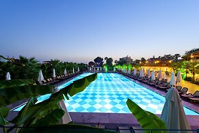 Raymar Resort & Aqua