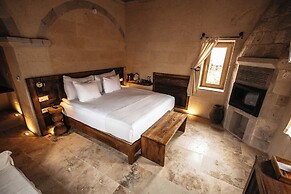 Millstone Cave Suites