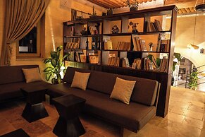 Millstone Cave Suites
