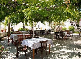 Hotel Artemon