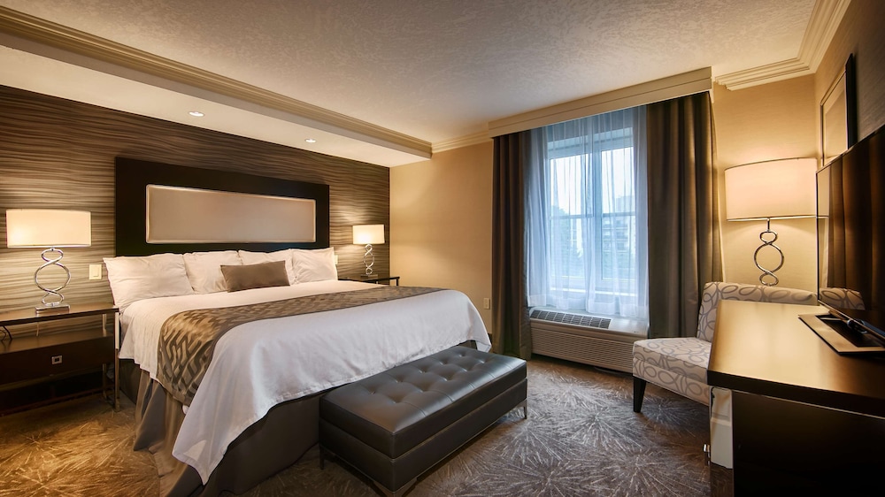 Best Western Plus The Arden Park Hotel