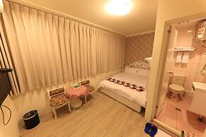 Fengchia Provence