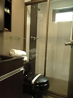 Hotel Calasanz Real