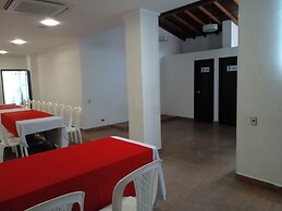 Hotel Calasanz Real