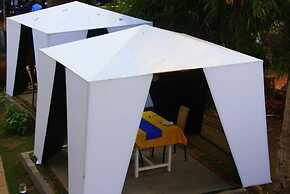 Paparazzi Resort