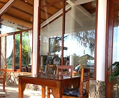 Bamboo Cottages