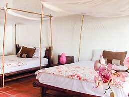 Bamboo Cottages