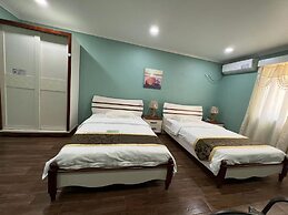 Beach Garden Hotel