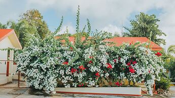 Beach Garden Hotel