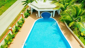 Beach Garden Hotel