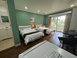 Beach Garden Hotel