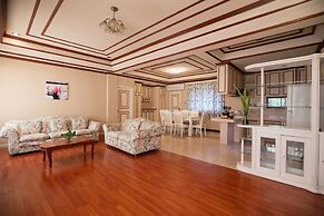 Beach Garden Hotel