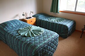 The Crest Apartments