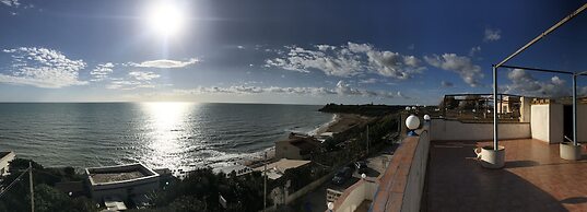 Hotel Miramare Garzia