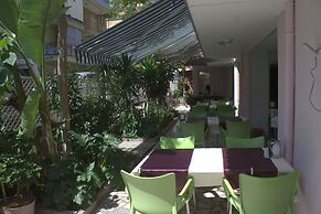 Rosella Hotels