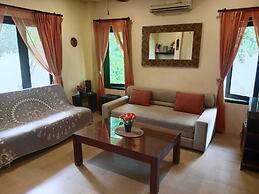 Baan Tropicana