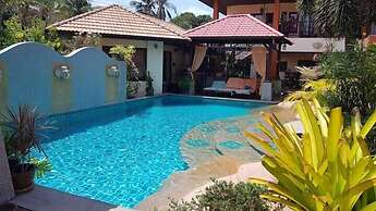 Baan Tropicana