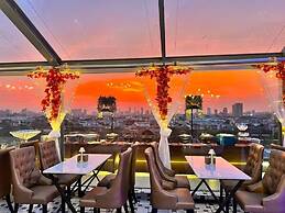 Sky Dome Resotel