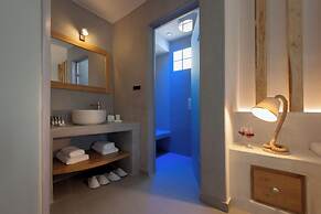 Neptune Luxury Spa Suites