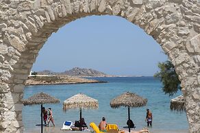 Contaratos Beach