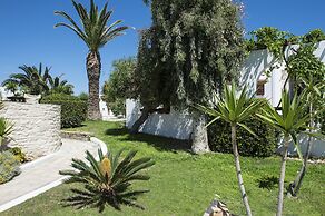 Contaratos Beach